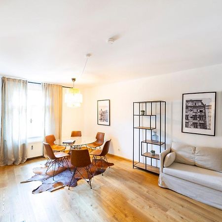 Apartments Am Glockenspielplatz Грац Екстериор снимка