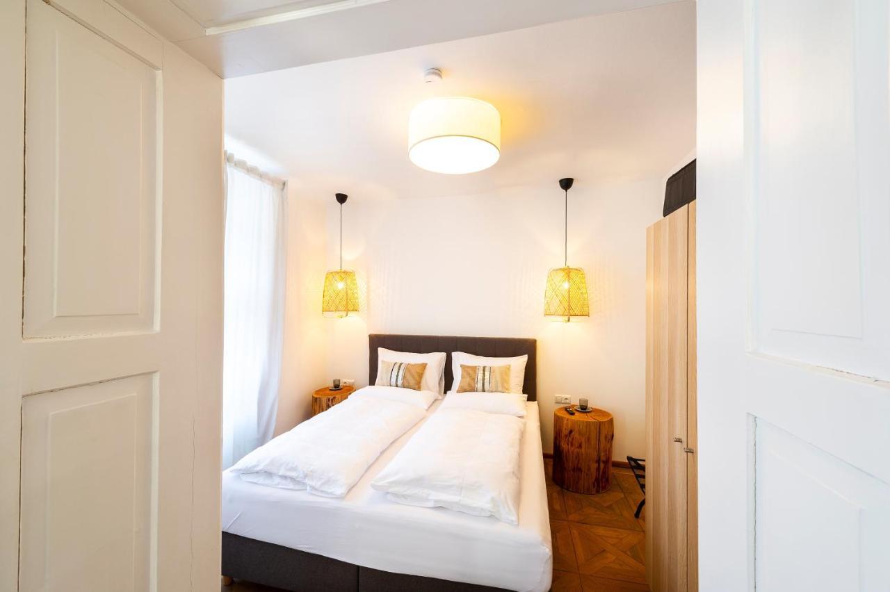 Apartments Am Glockenspielplatz Грац Екстериор снимка